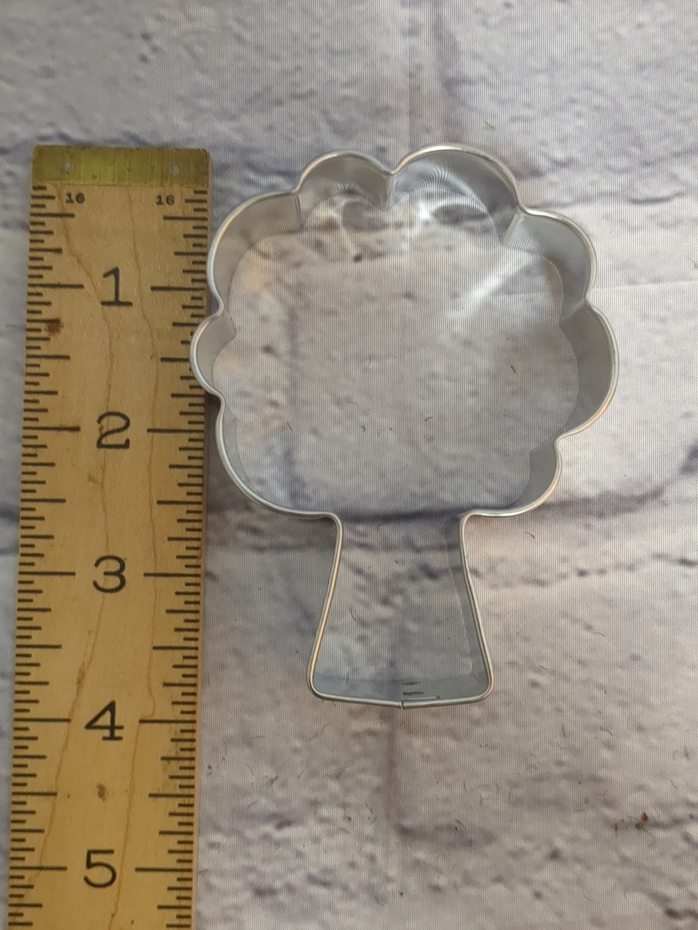 Silver Tree-Shaped Cookie Cutter - Stainless Steel Bakeware